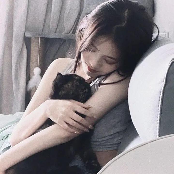 绿草如阴